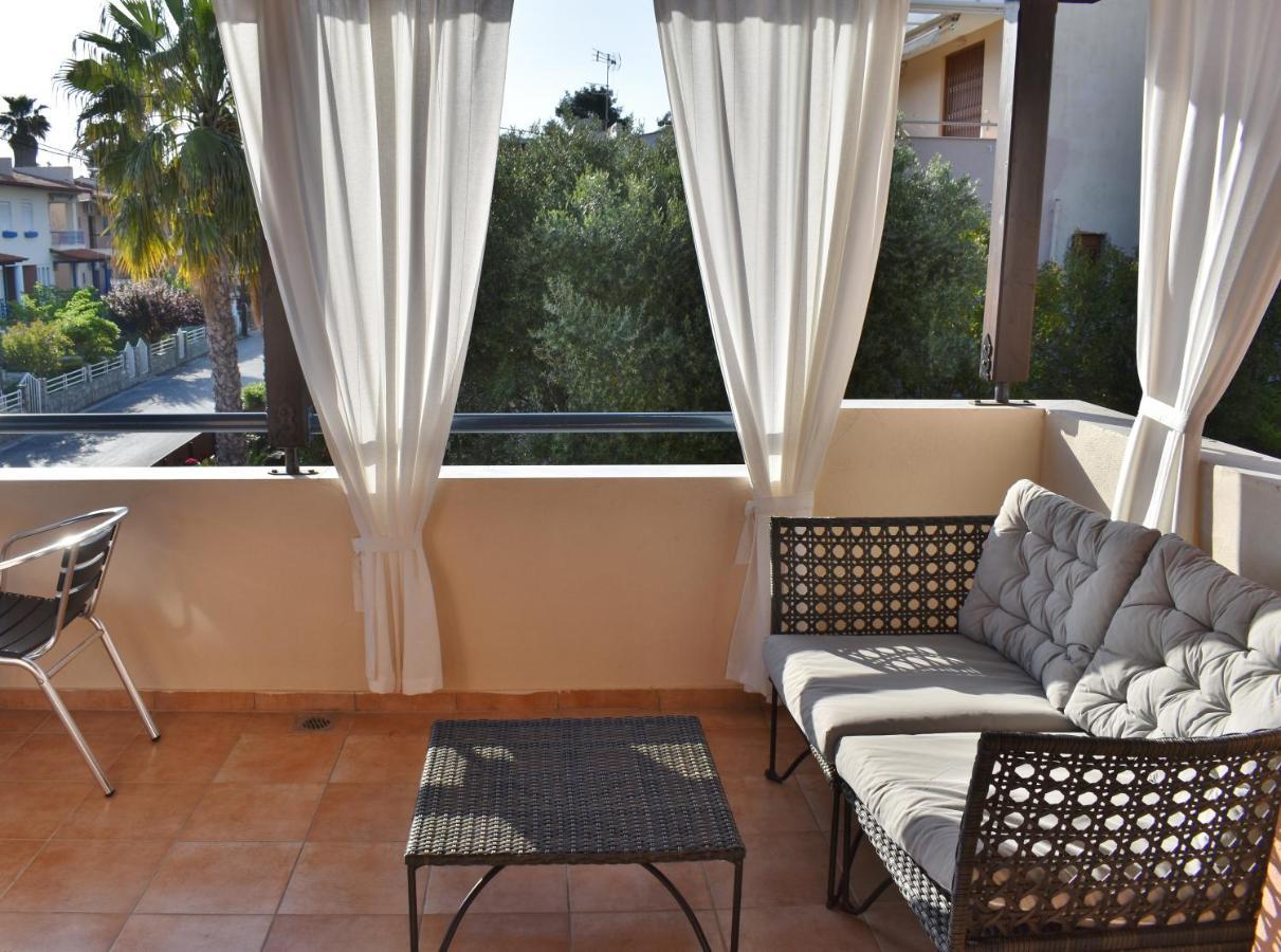 Kripis House Villa Pefkochori Luaran gambar